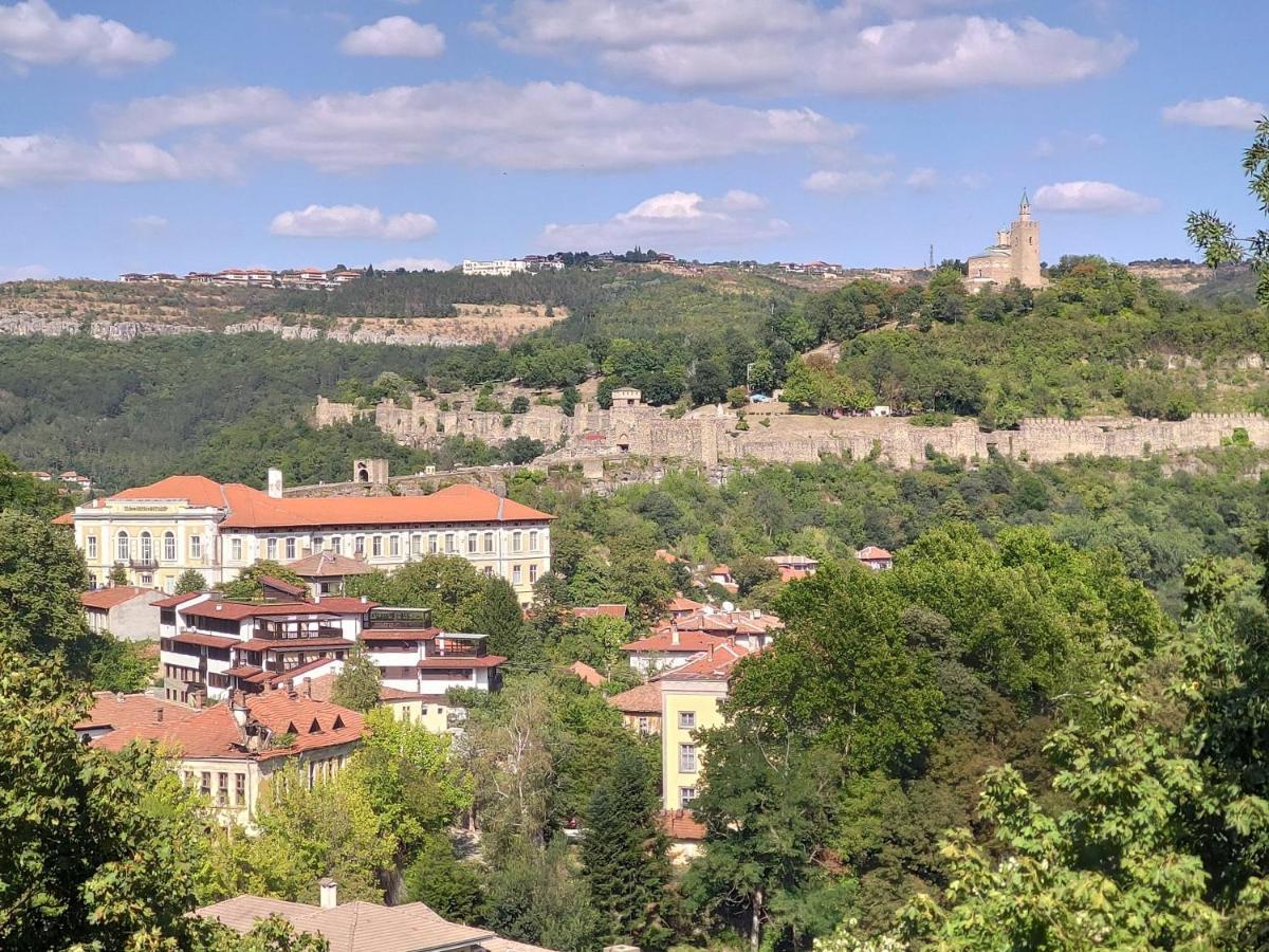 Tarnovgrad Apartments - Free Parking Veliko Tărnovo Exteriör bild