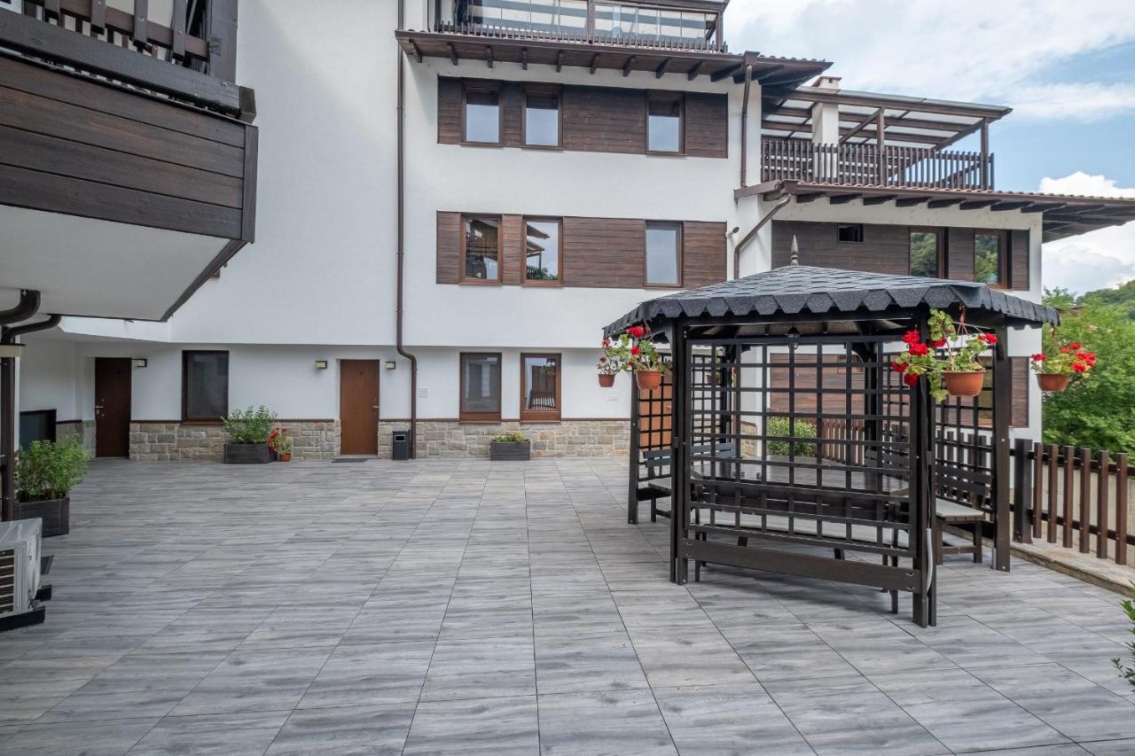 Tarnovgrad Apartments - Free Parking Veliko Tărnovo Exteriör bild