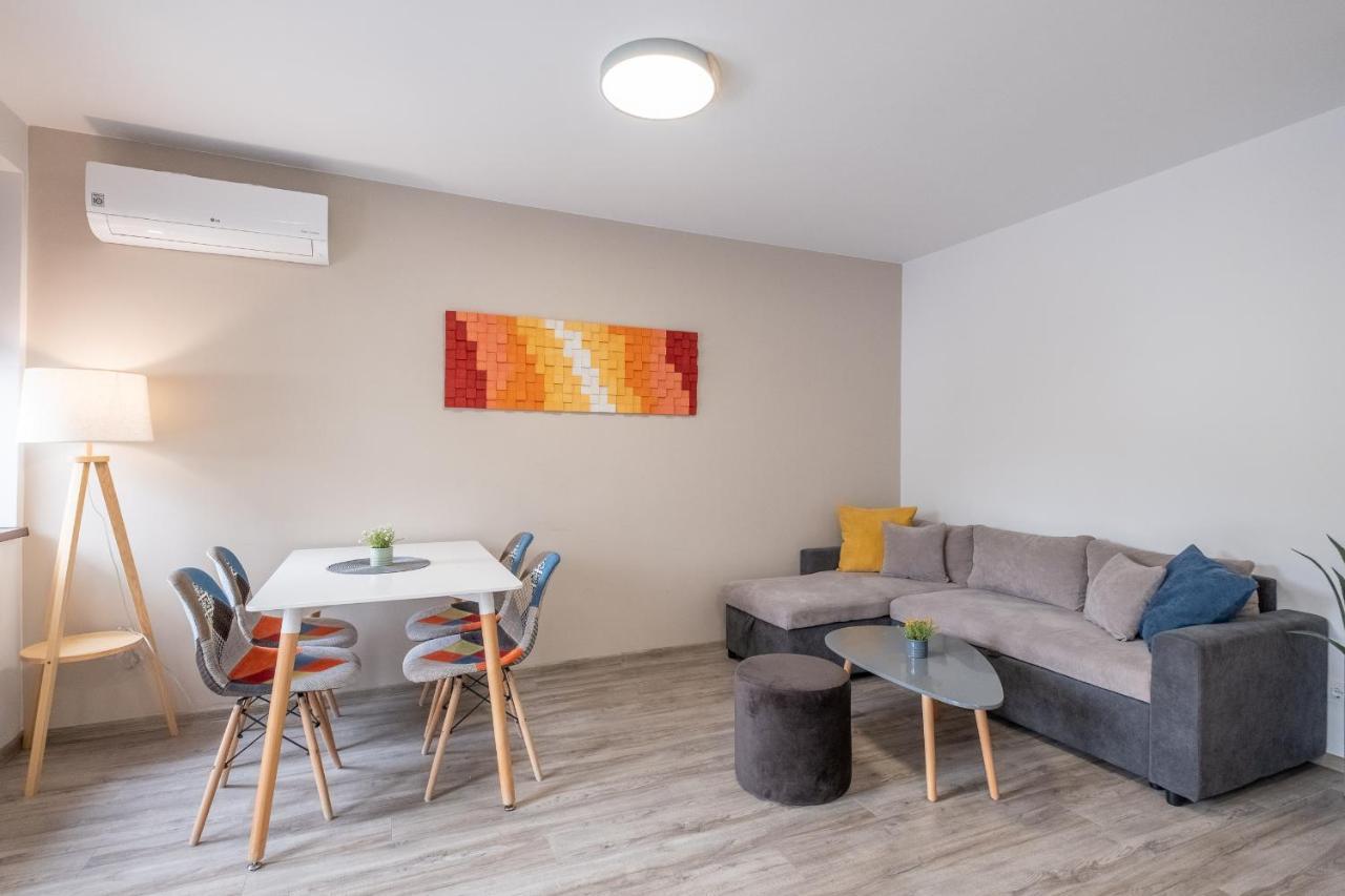 Tarnovgrad Apartments - Free Parking Veliko Tărnovo Exteriör bild
