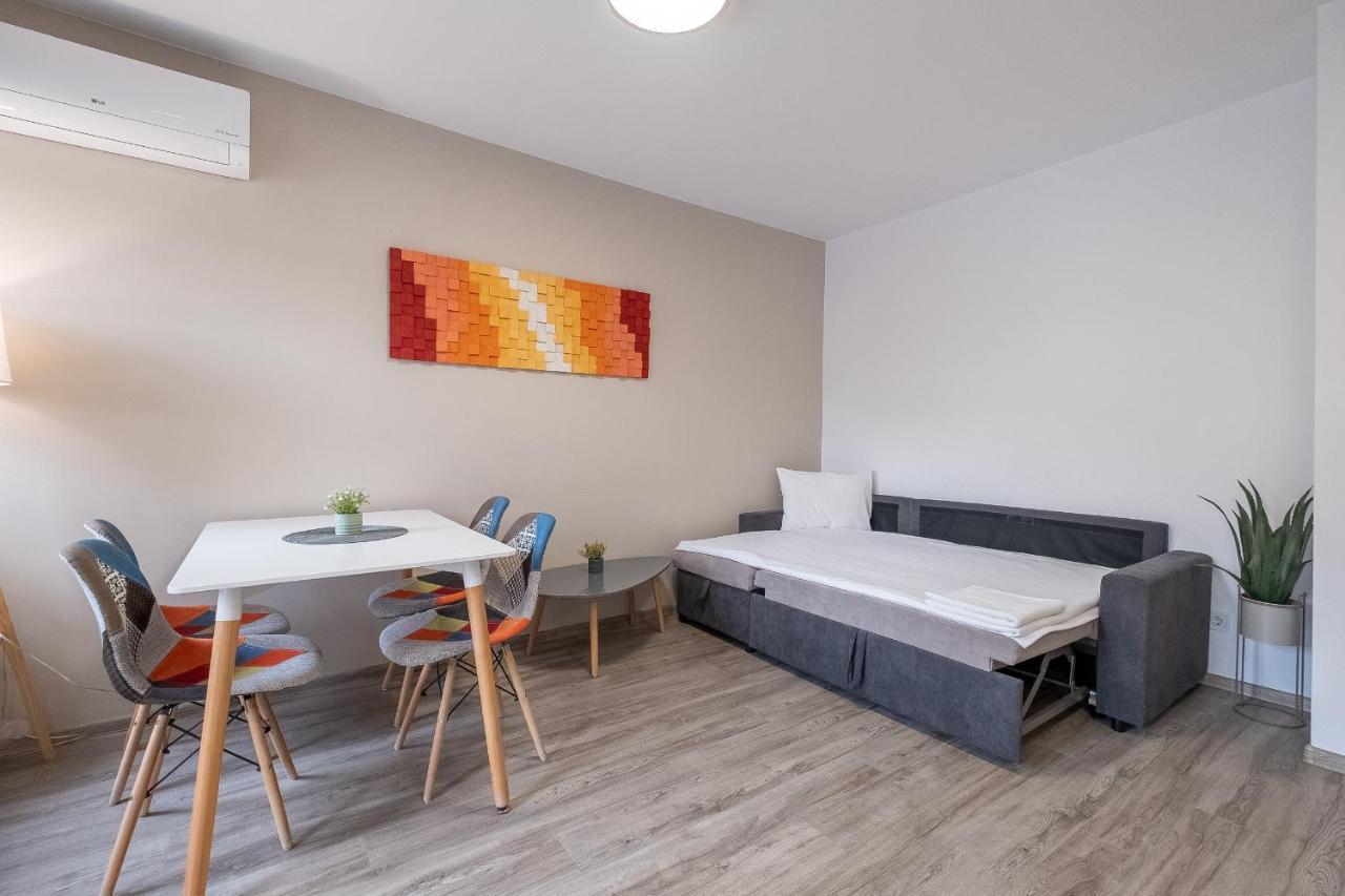 Tarnovgrad Apartments - Free Parking Veliko Tărnovo Exteriör bild