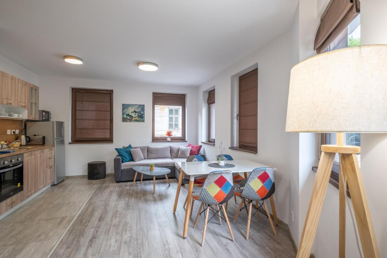Tarnovgrad Apartments - Free Parking Veliko Tărnovo Exteriör bild
